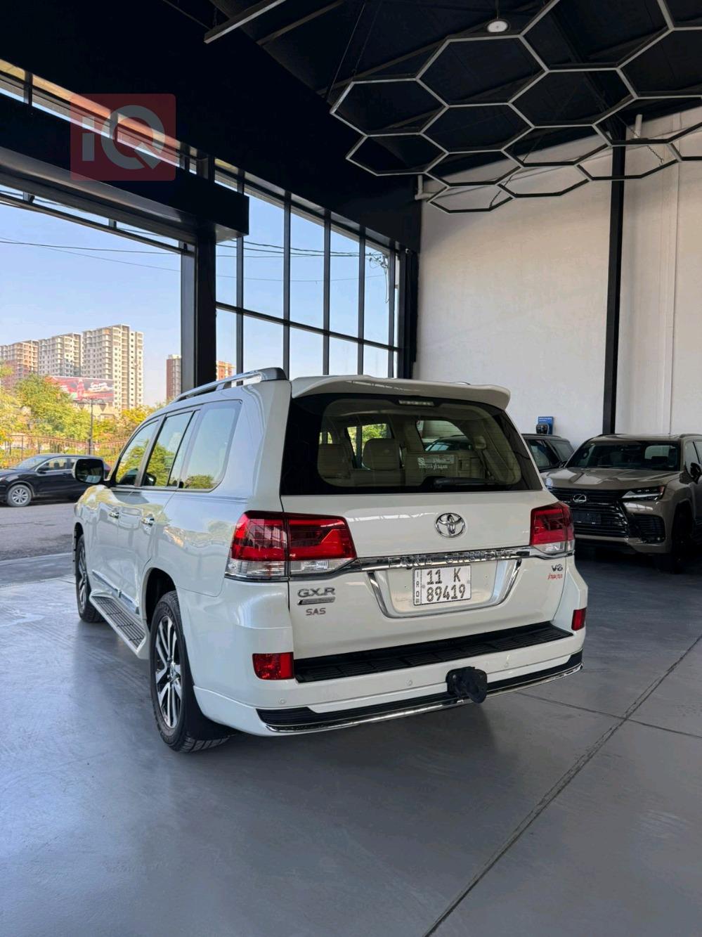 تويوتا لاندكروزر